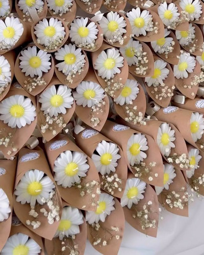 گیفت شمع گل بابونه